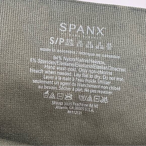 SPANX Look At Me Now Seamless Legging in Green Camo size small - Picture 5 of 5